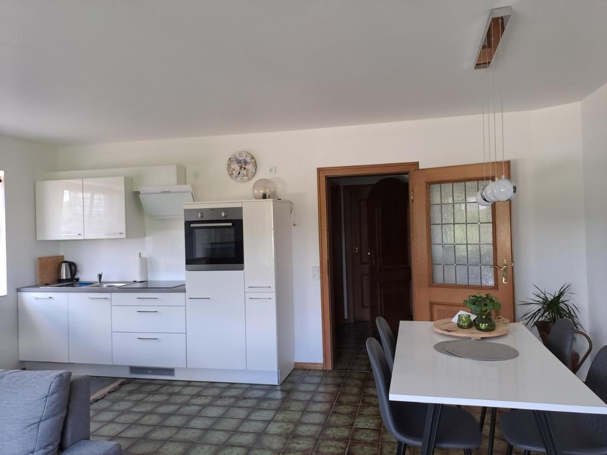 Weingut Goedert Appartement Osann-Monzel Buitenkant foto